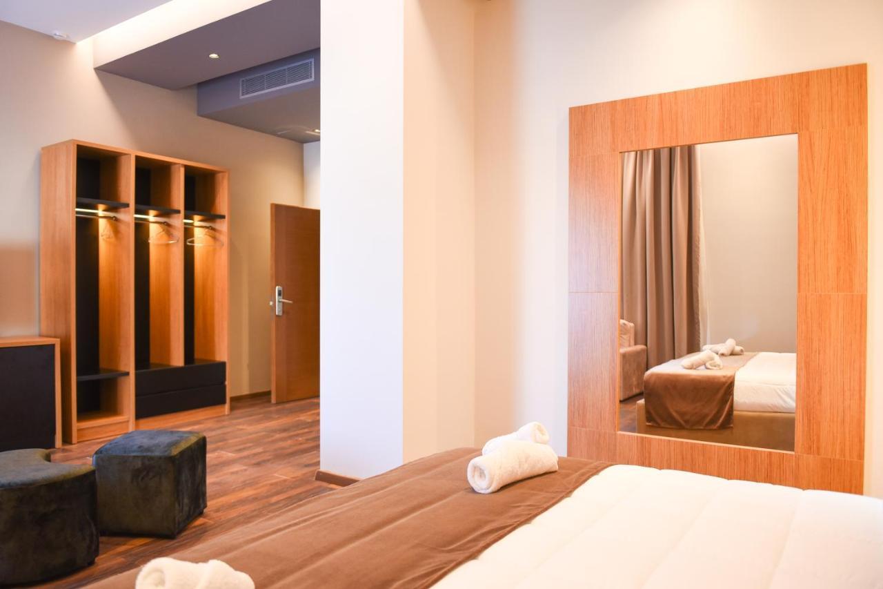 Kryemëdhej Olivia'S Hill Resort מראה חיצוני תמונה