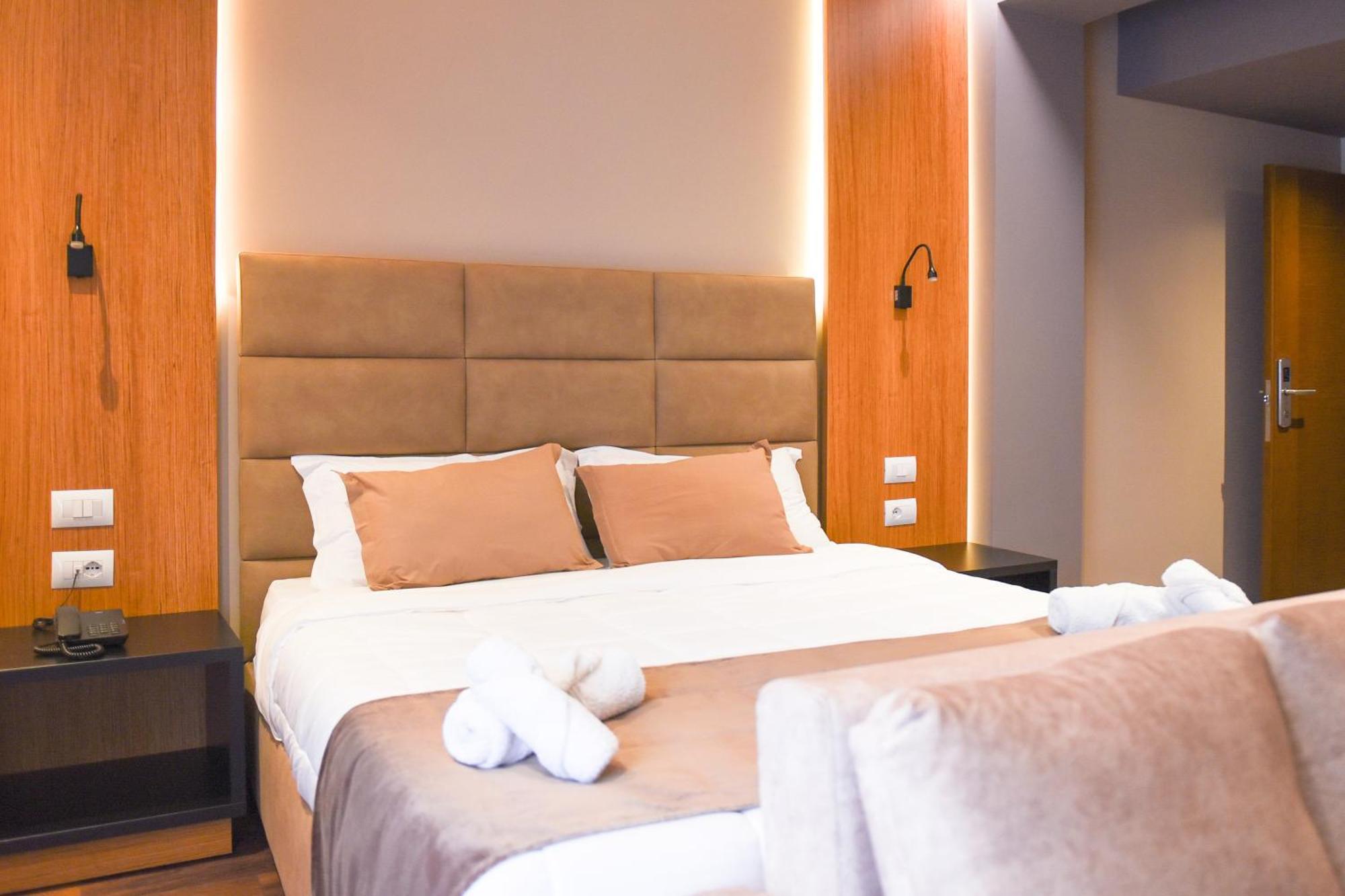 Kryemëdhej Olivia'S Hill Resort מראה חיצוני תמונה