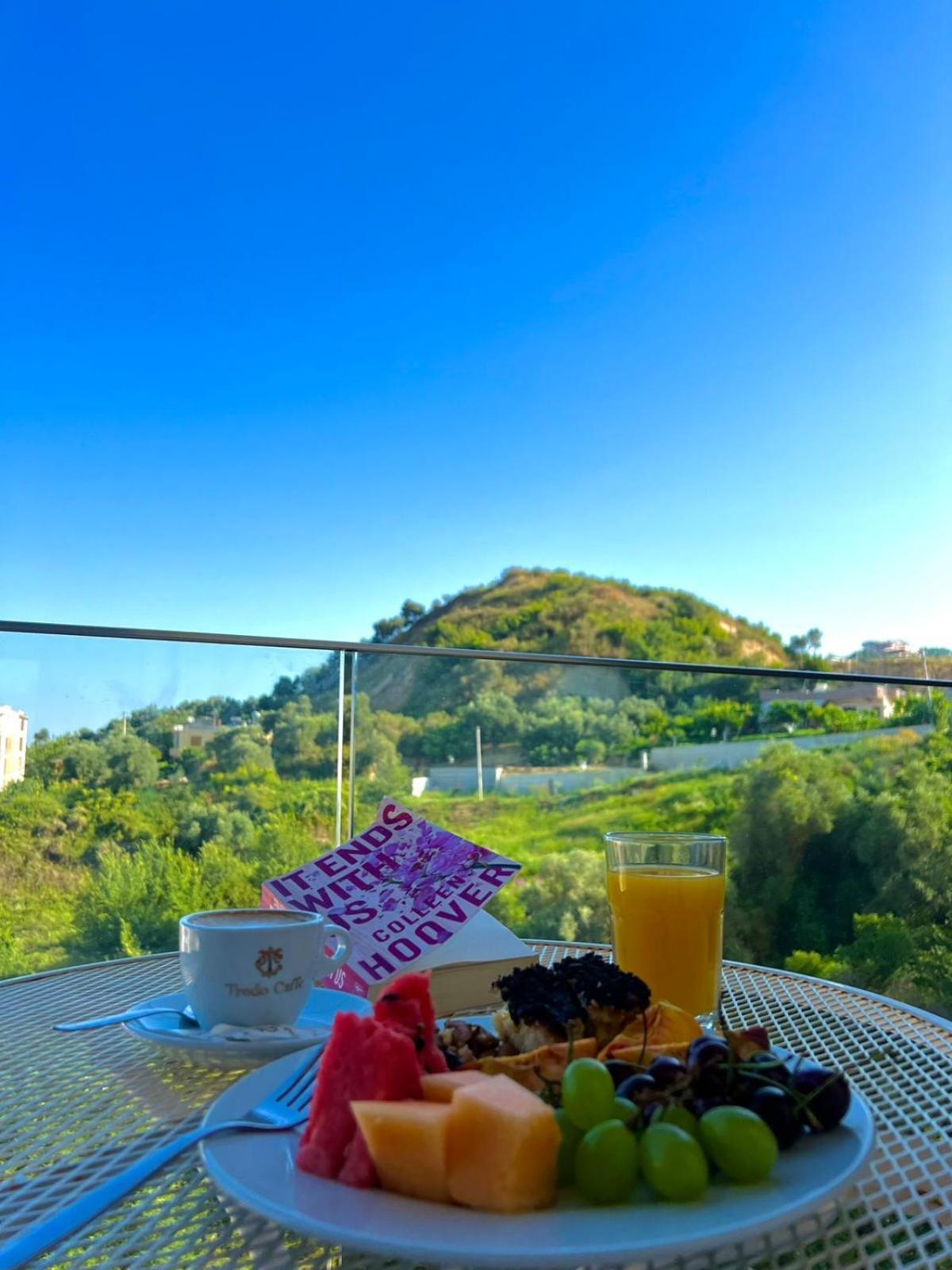 Kryemëdhej Olivia'S Hill Resort מראה חיצוני תמונה
