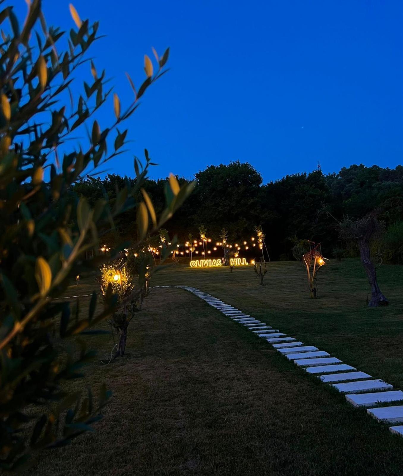 Kryemëdhej Olivia'S Hill Resort מראה חיצוני תמונה